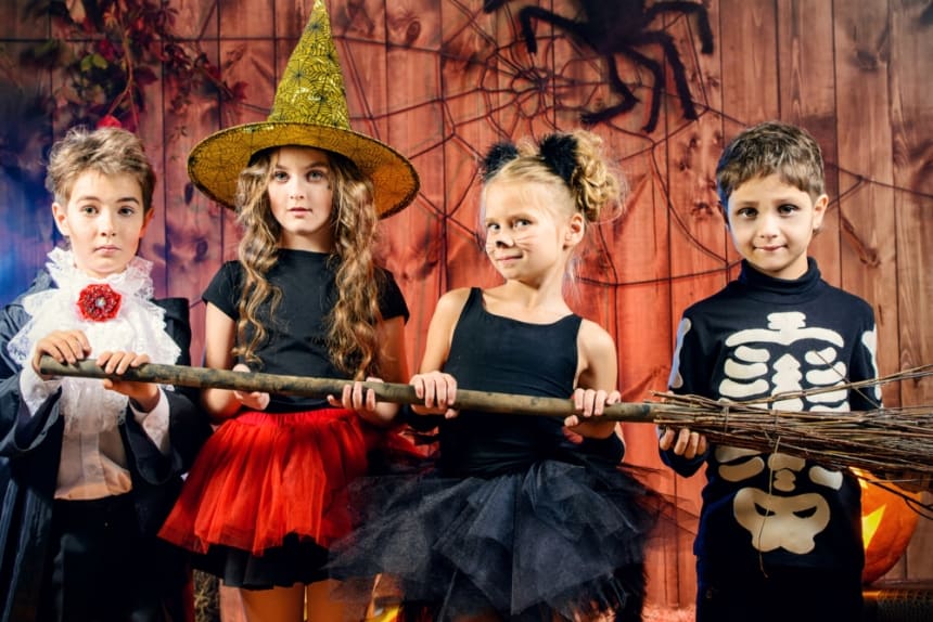 Kansas City Halloween events for kids - kids in Halloween costumes