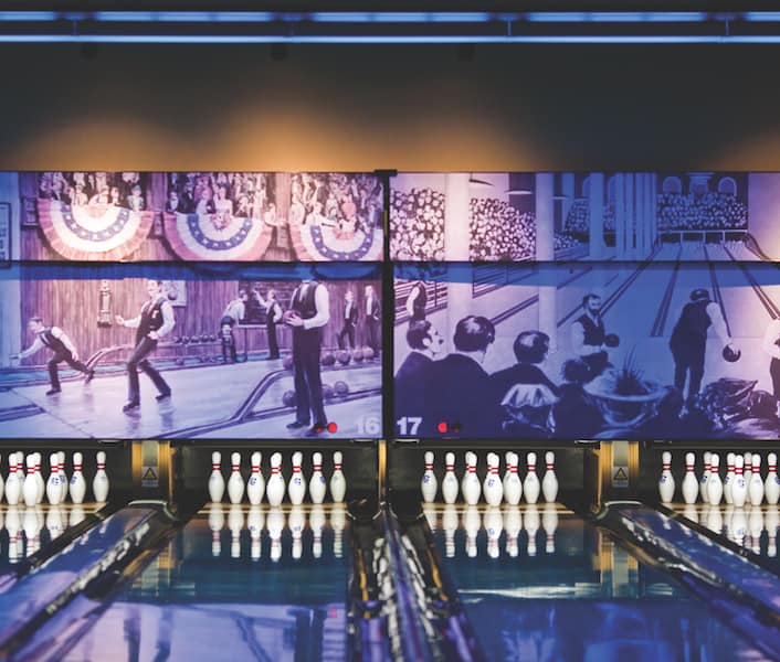 Free or Cheap Bowling at Pinstripes Kansas City on the Cheap