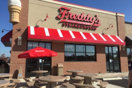 Freddy's Frozen Custard & Steakburger storefront