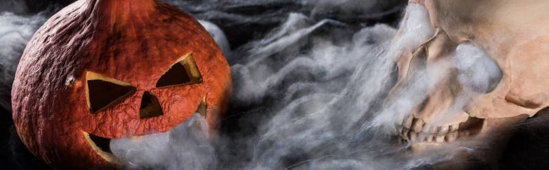 Worlds of Fun Halloween Haunt - evil jack-lantern with smoke