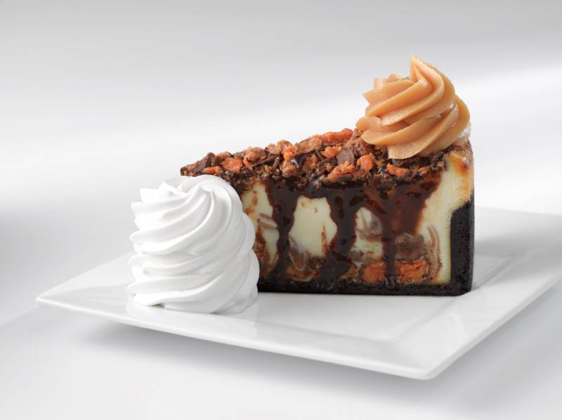 Cheesecake factory gift card bonus - slice of cheesecake on a plate