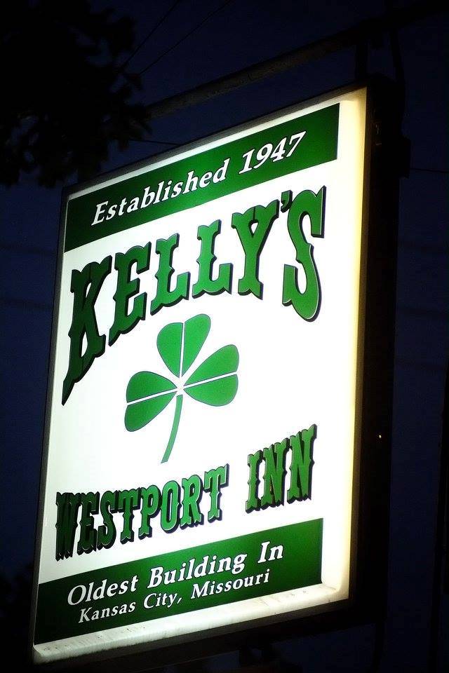 Kelly's Westport Inn