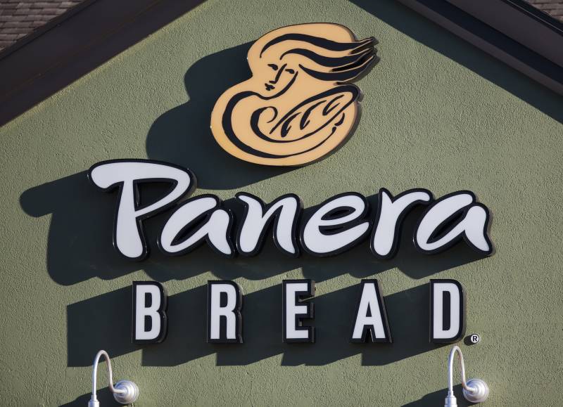Kansas City Restaurant Deals - Panera Bread sign