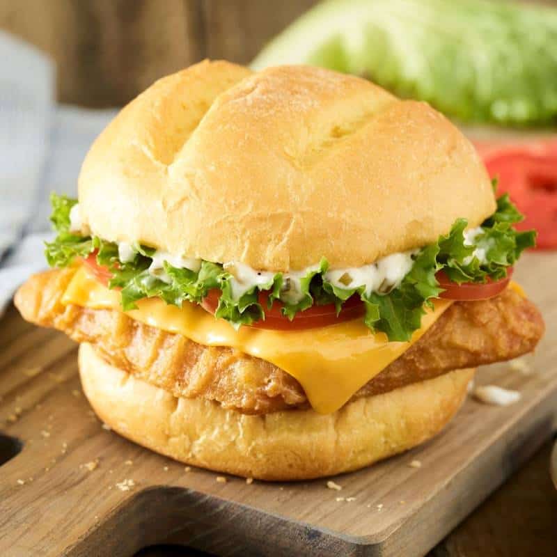 Kansas City restaurant deals - Smashburger fish sandwich