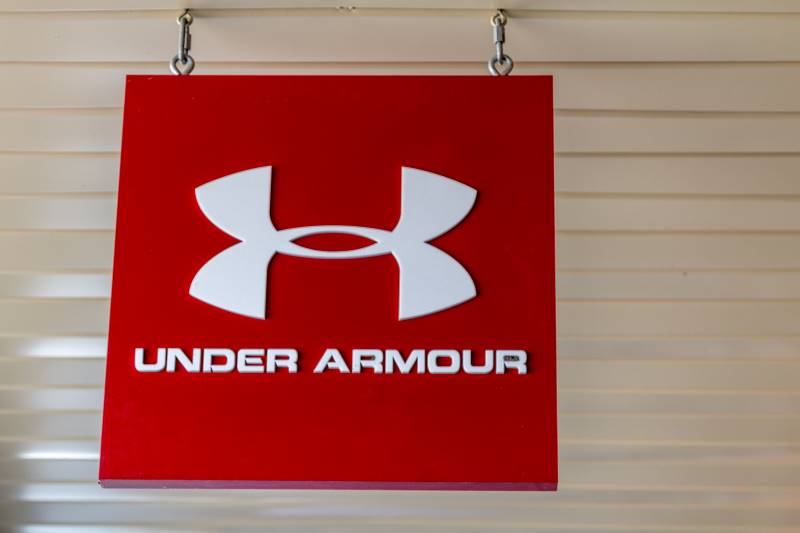 Under Armour Offers 40 Off To First Responders Healthcare Workers And Teachers Kansas City On The Cheap