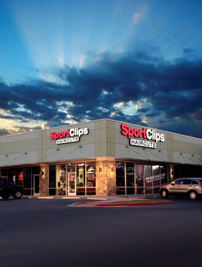 Free Haircut for Veterans, Active Duty Military at Sport Clips Kansas