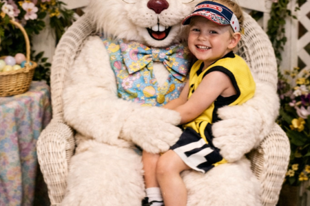 Free Easter Bunny photos in Kansas City at Bass Pro Shops with smiling toddler